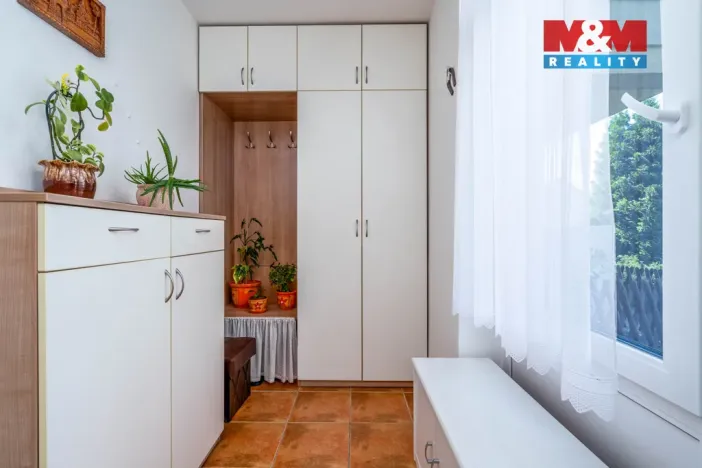 Prodej bytu 2+kk, Nehvizdy, Pražská, 60 m2