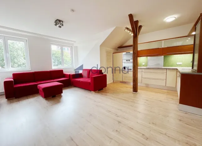 Pronájem bytu 4+kk, Praha, Pod Kavalírkou, 100 m2