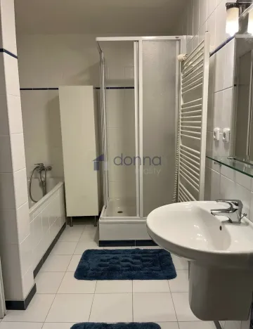 Pronájem bytu 4+kk, Praha, Pod Kavalírkou, 100 m2