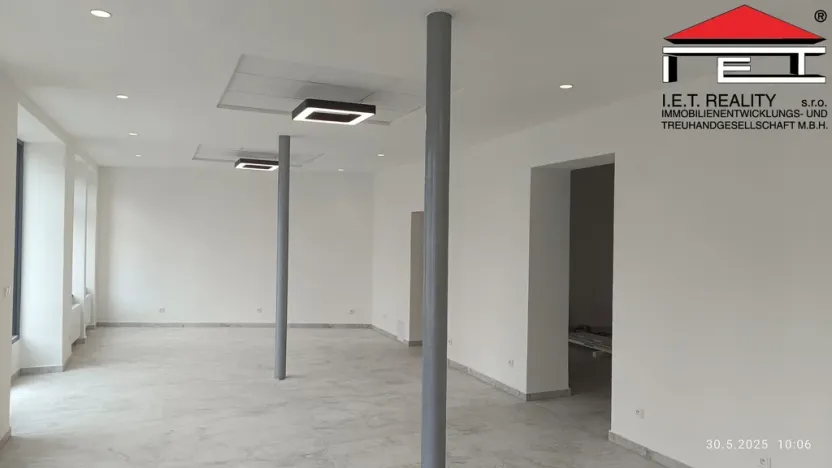 Pronájem obchodního prostoru, Opava, Olomoucká, 94 m2