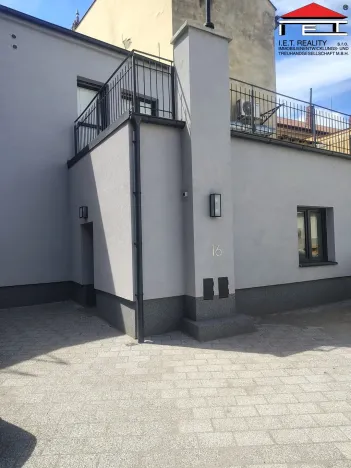 Pronájem obchodního prostoru, Opava, Olomoucká, 94 m2