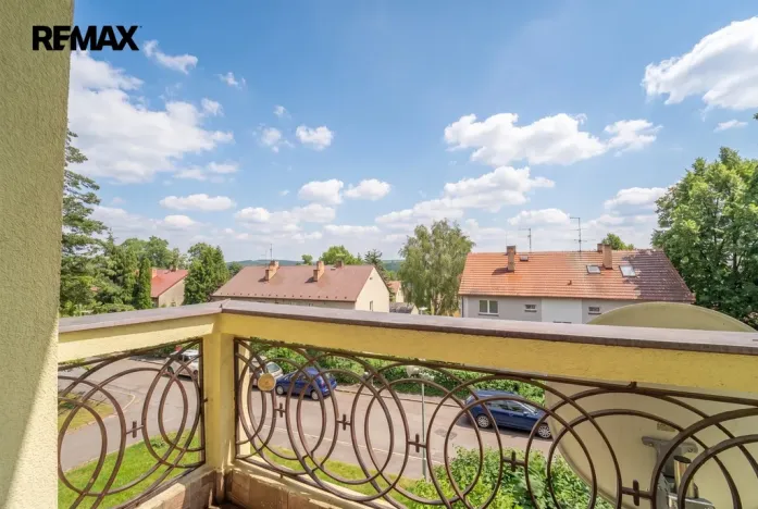 Prodej bytu 3+1, Mníšek pod Brdy, 5. května, 55 m2