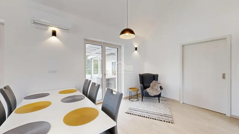 Prodej ubytování, Nečtiny - Leopoldov, 160 m2