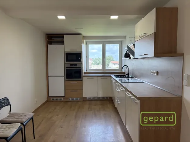 Pronájem bytu 2+1, Olomouc, Matěje z Janova, 40 m2