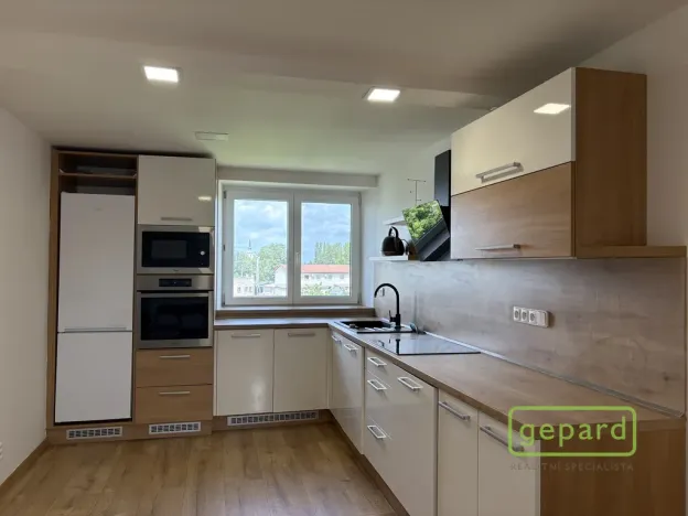 Pronájem bytu 2+1, Olomouc, Matěje z Janova, 40 m2
