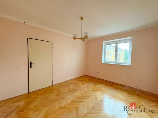 Prodej bytu 2+1, Janovice nad Úhlavou, Sídliště, 59 m2