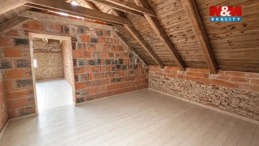 Prodej rodinného domu, Tršice - Lipňany, 250 m2