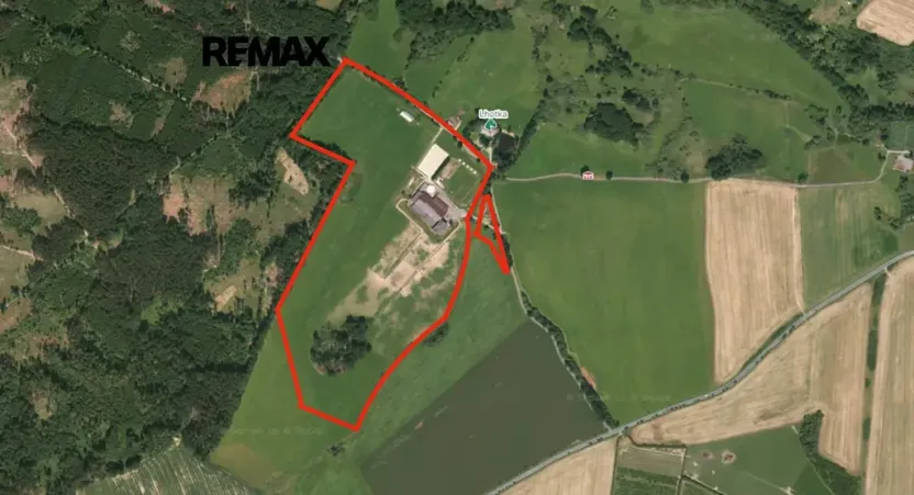 Prodej zemědělského objektu, Spálené Poříčí, 164000 m2