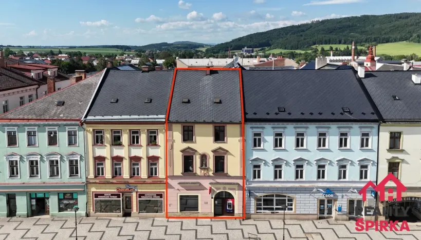 Prodej komerční nemovitosti, Moravská Třebová - Město, nám. T. G. Masaryka, 422 m2