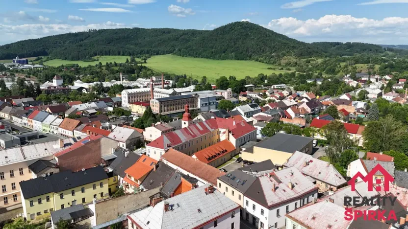 Prodej komerční nemovitosti, Moravská Třebová - Město, nám. T. G. Masaryka, 422 m2