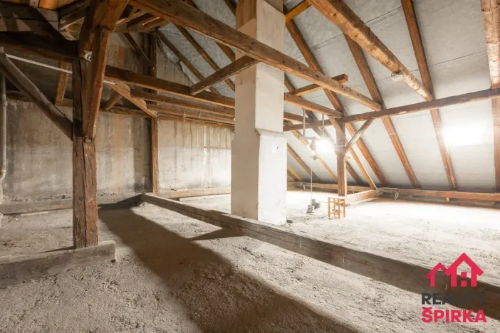 Prodej vícegeneračního domu, Moravská Třebová - Město, nám. T. G. Masaryka, 422 m2