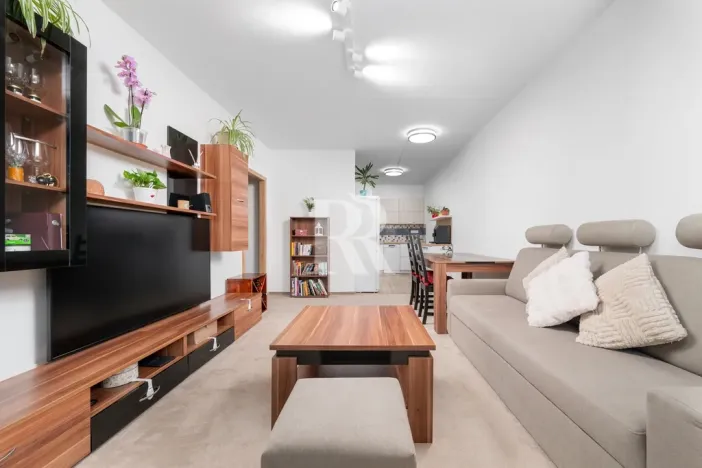 Prodej bytu 3+kk, Praha - Petrovice, Rezlerova, 63 m2