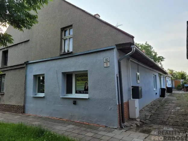 Prodej bytu 3+1, Holešov, Hankeho, 75 m2