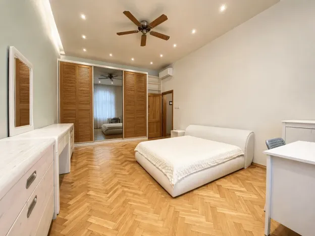 Pronájem bytu 3+kk, Praha - Nové Město, Wenzigova, 85 m2