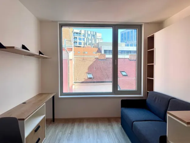 Pronájem bytu 1+kk, Praha - Smíchov, Plzeňská, 25 m2