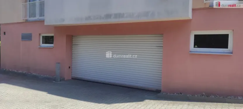 Pronájem bytu 2+kk, Praha - Dolní Chabry, Spořická, 56 m2