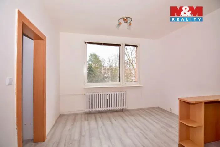 Pronájem bytu 1+1, Děčín - Děčín VI-Letná, Školní, 35 m2