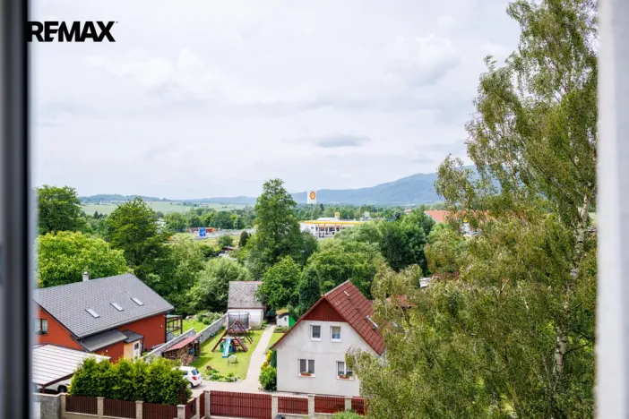 Prodej bytu 1+1, Ostrov, Kollárova, 36 m2