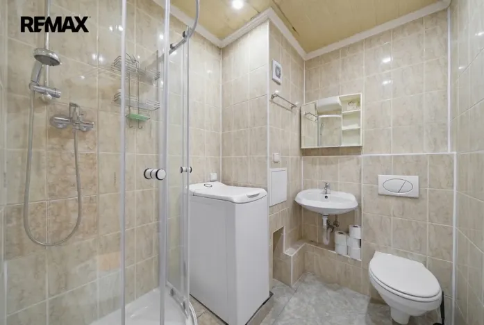 Prodej bytu 1+1, Ostrov, Kollárova, 36 m2