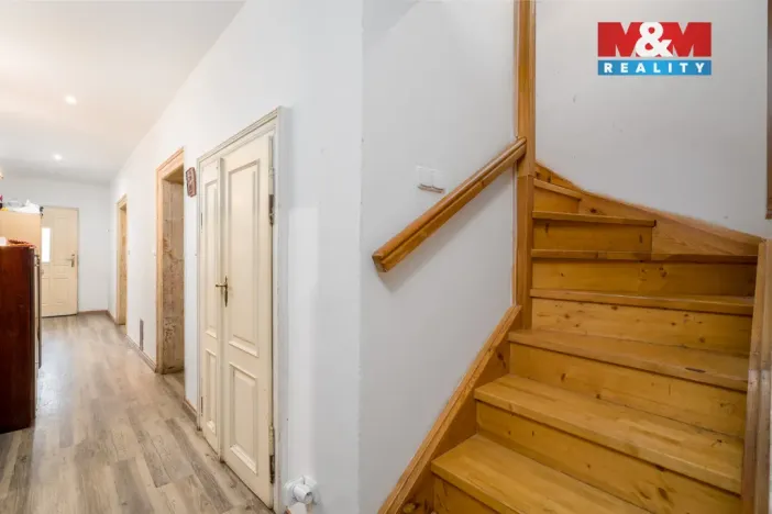 Prodej rodinného domu, Verneřice, Českolipská, 180 m2
