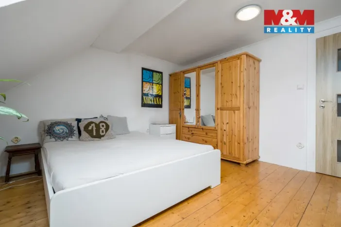 Prodej rodinného domu, Verneřice, Českolipská, 180 m2