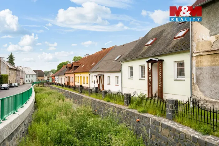 Prodej rodinného domu, Verneřice, Českolipská, 180 m2