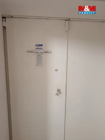 Pronájem obchodního prostoru, Ústí nad Labem - Ústí nad Labem-centrum, Horova, 60 m2