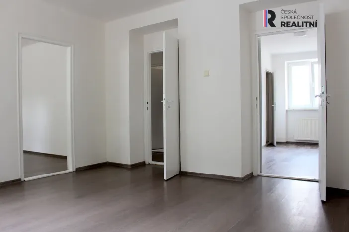 Pronájem bytu 3+1, Kynšperk nad Ohří, Zámecká, 60 m2