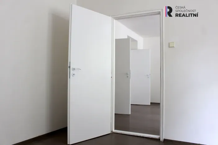 Pronájem bytu 3+1, Kynšperk nad Ohří, Zámecká, 60 m2