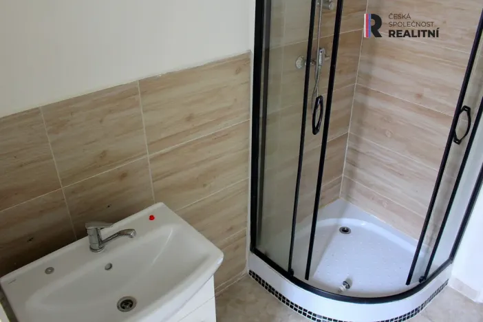 Pronájem bytu 3+1, Kynšperk nad Ohří, Zámecká, 60 m2