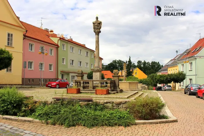 Pronájem bytu 3+1, Kynšperk nad Ohří, Zámecká, 60 m2
