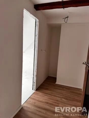 Prodej bytu 1+kk, Jablonec nad Nisou, Sokolí, 26 m2