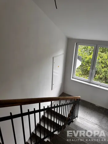 Prodej bytu 1+kk, Jablonec nad Nisou, Sokolí, 26 m2
