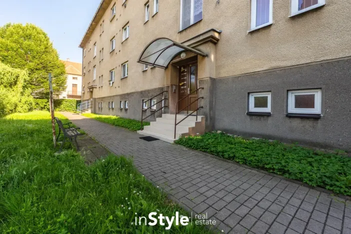 Pronájem bytu 2+1, Uherské Hradiště, Boženy Němcové, 57 m2