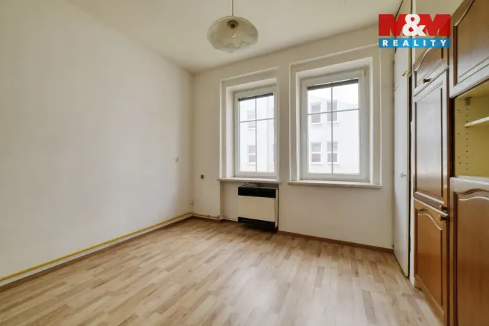 Pronájem bytu 1+kk, Aš, Okružní, 27 m2