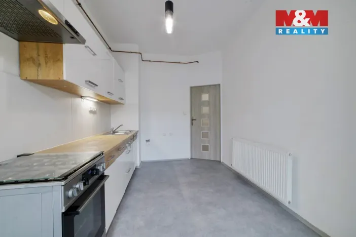 Pronájem bytu 3+1, Cheb, Valdštejnova, 86 m2