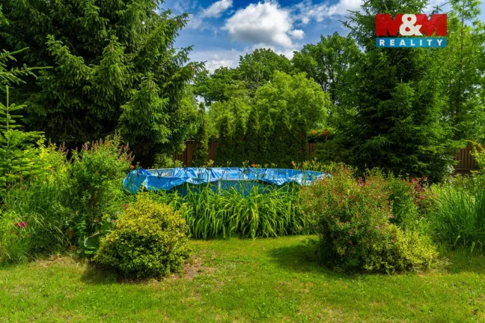 Prodej rodinného domu, Kněžmost - Koprník, 250 m2
