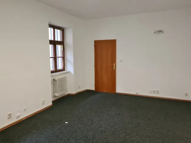 Pronájem kanceláře, Brno, Starobrněnská, 46 m2