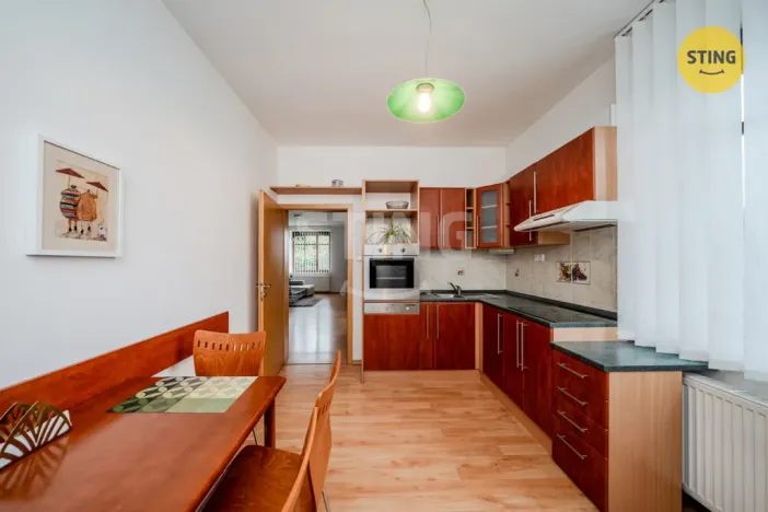 Pronájem kanceláře, Ostrava, Vrázova, 102 m2