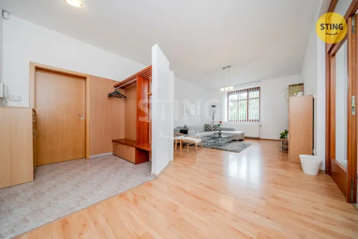 Pronájem kanceláře, Ostrava, Vrázova, 102 m2