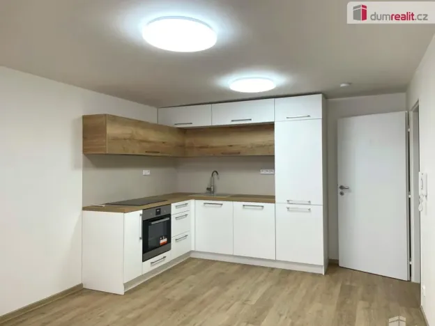 Pronájem bytu 2+kk, Zlín, Sadová, 53 m2