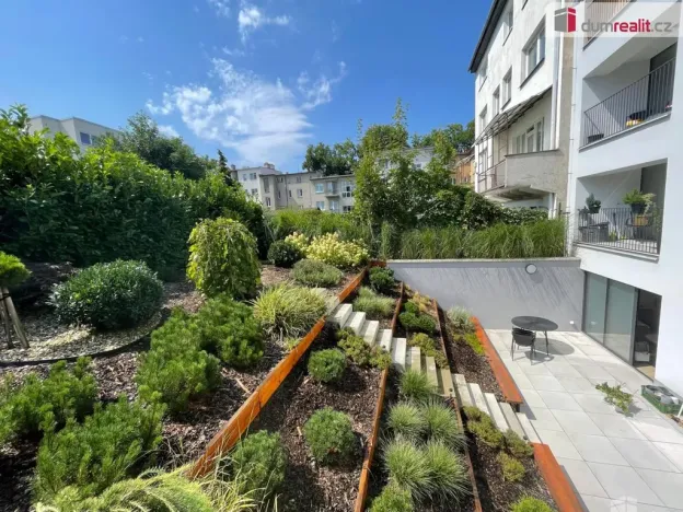 Pronájem bytu 2+kk, Zlín, Sadová, 53 m2