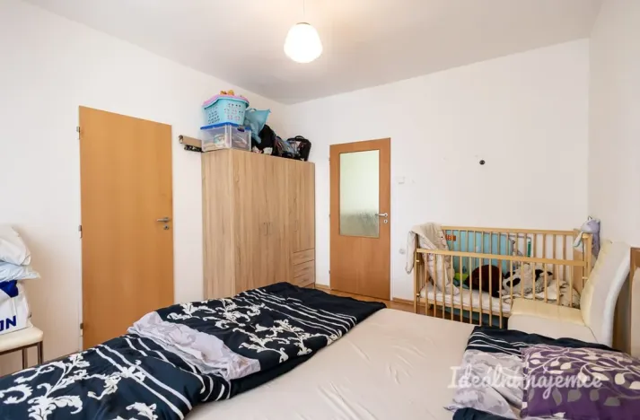 Pronájem bytu 2+1, Praha - Záběhlice, Struhařovská, 55 m2