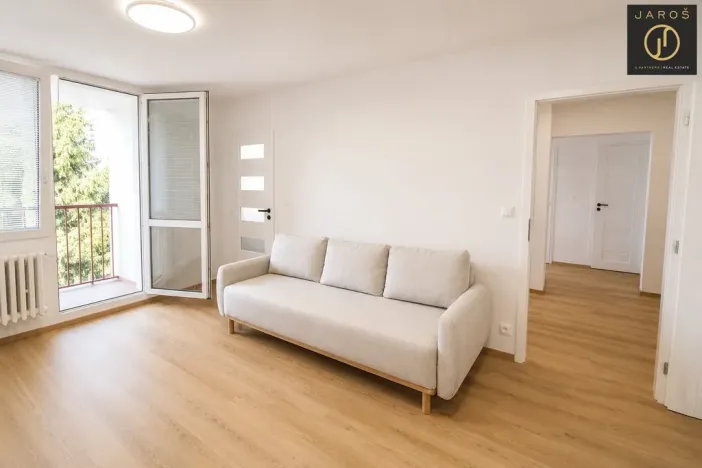 Pronájem bytu 2+1, Praha - Lhotka, Štúrova, 55 m2
