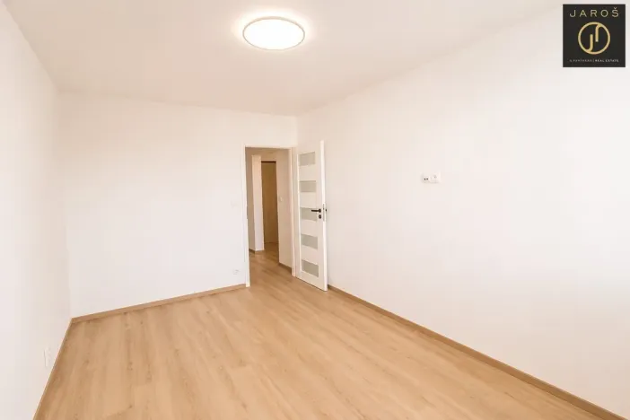 Pronájem bytu 2+1, Praha - Lhotka, Štúrova, 55 m2
