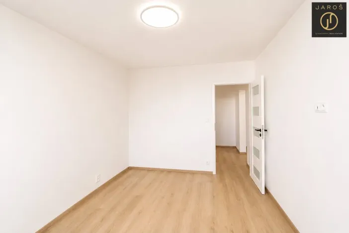 Pronájem bytu 2+1, Praha - Lhotka, Štúrova, 55 m2