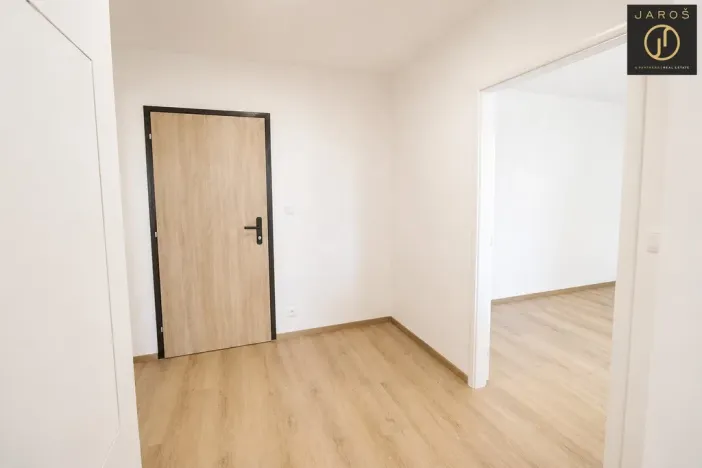 Pronájem bytu 2+1, Praha - Lhotka, Štúrova, 55 m2