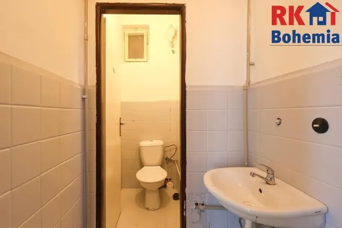 Pronájem skladu, Český Brod, Klučovská, 400 m2