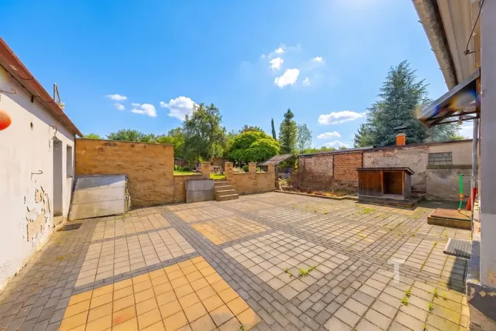 Prodej rodinného domu, Miroslav, Husova, 245 m2