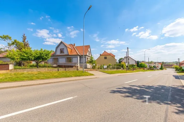 Prodej rodinného domu, Miroslav, Husova, 245 m2